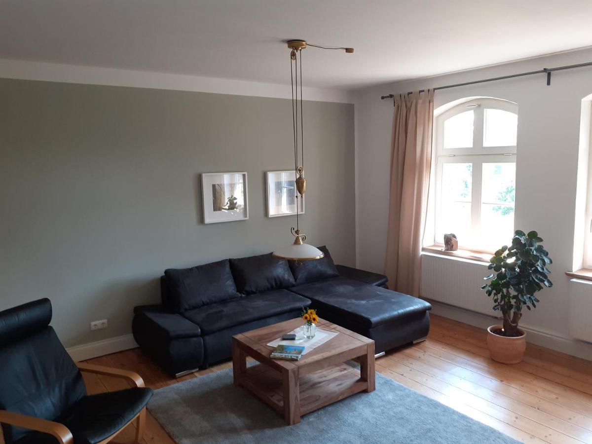 Ferienwohnung Ehemalige Revierfoersterei "Uns Luett" Kuhstorf Esterno foto